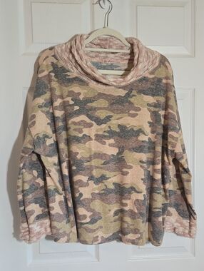 Ces Femme Pink & Gray Cowl Neck Camouflage Sweater No Size 27.5" P2P